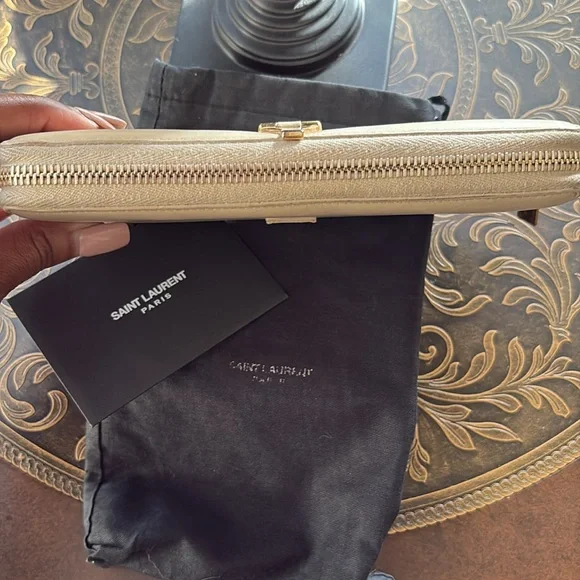 Saint Laurent Beige Leather ‘Y’ Zip-Around Continental Wallet Full Inclusion